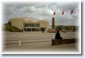 000711-000712-Med-36_15 * 768 x 512 * (144KB)